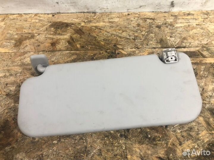 Козырек солнцезащитный правый Kia Soul 1