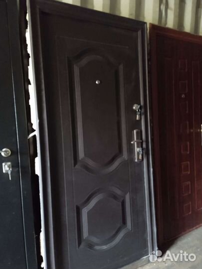 Дверь входная металлическая