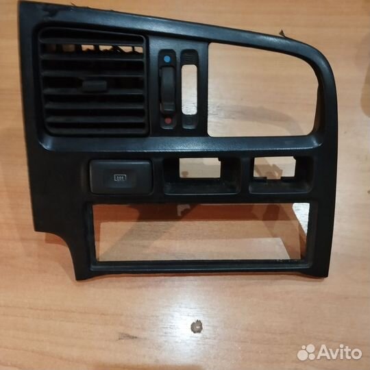 Накладка центральной консоли primera p11 restail