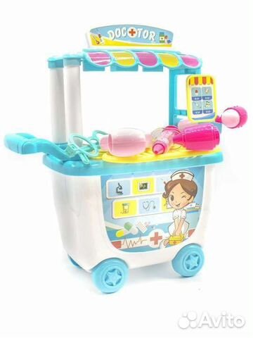 Детский игровой набор доктор. В тележке