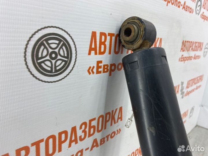 Стойка задняя правая Opel Astra H купе 1.6 Л 2007