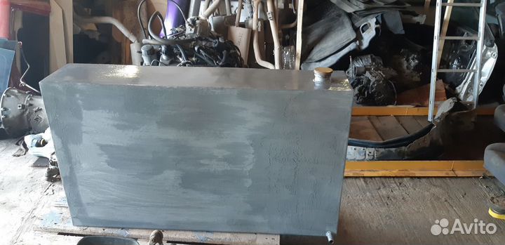 Металический бак, объем 0.22 куб.1252573