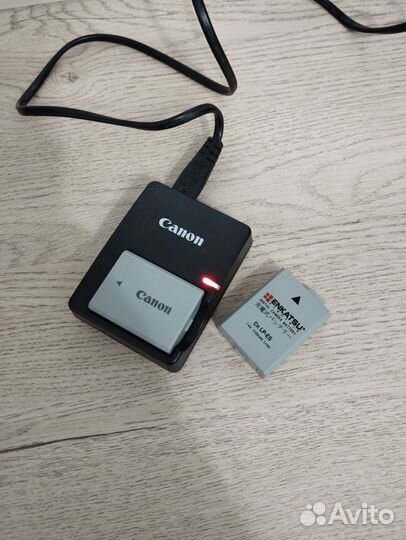 Зеркальный фотоаппарат canon