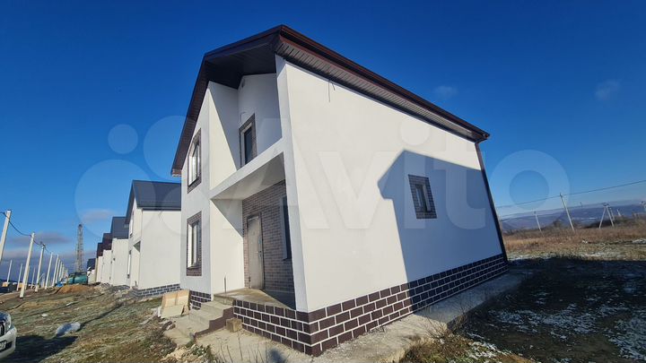 Дом 126 м² на участке 5 сот.