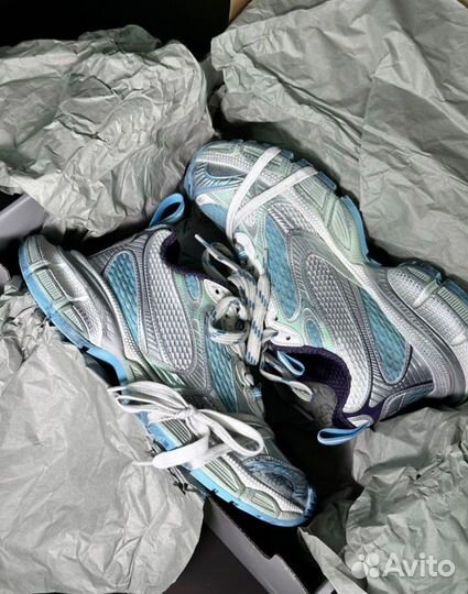 Balenciaga 3XL Sneaker Blue Purple