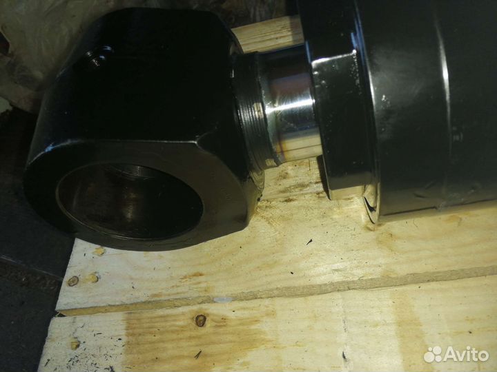 Контрбалластный гидроцилиндр jcb 563/60104