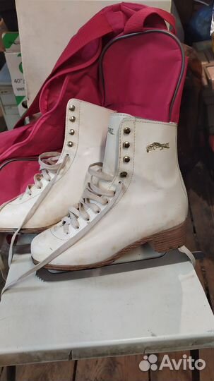 Коньки женские 39 размер белые