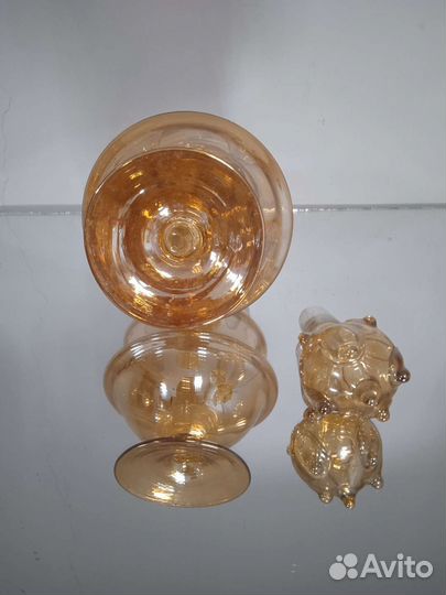 Штоф с рюмками. Ретро