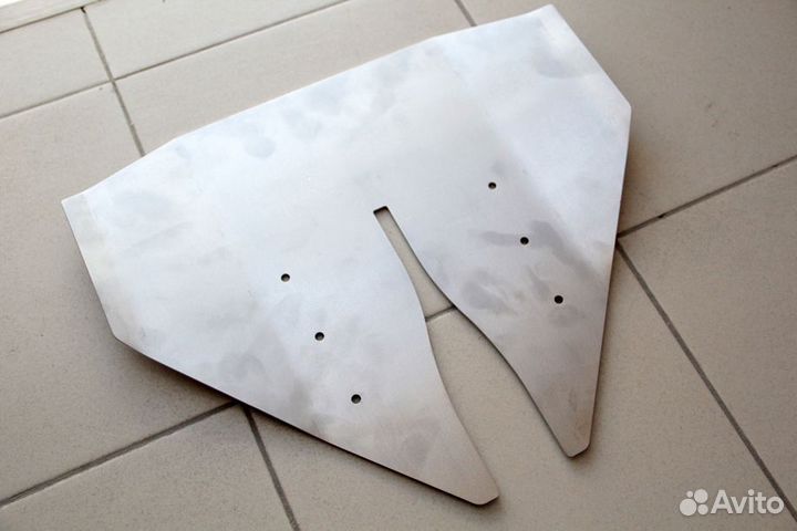 Гидрокрыло съемное на Сузуки 9.9 / 15