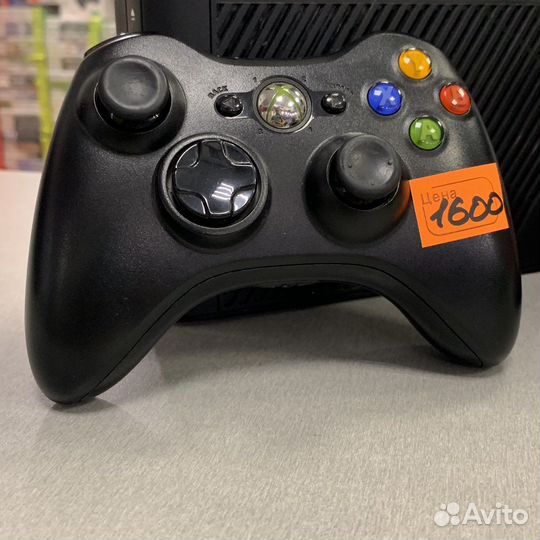 Xbox 360 Е 250 gb + 30 игр