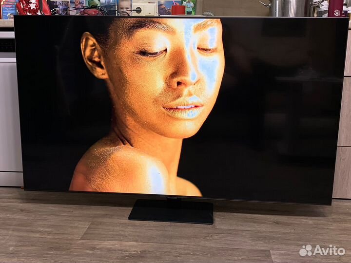 Samsung Premium Qled 65 4k, Smart TV, Wi-Fi