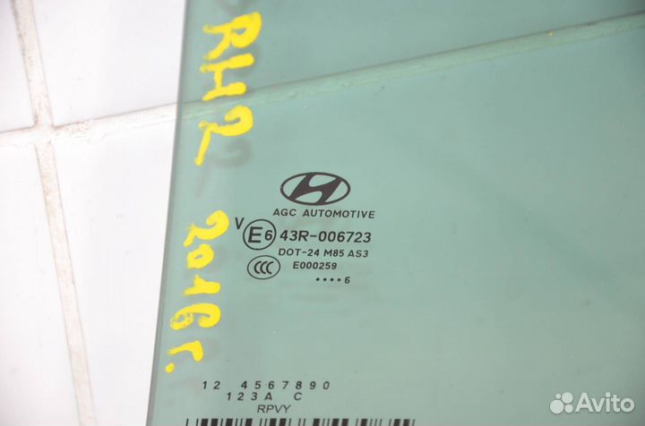 Стекло двери заднее правое Hyundai Tucson TL 2016