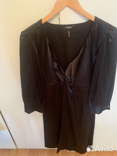 Вечернее атласное платье 44