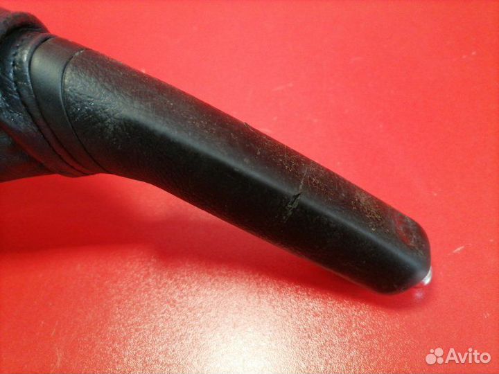 Рычаг стояночного тормоза Toyota Corolla ZRE151L