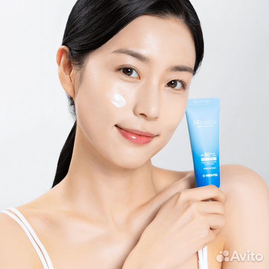 Увлажняющая солнцезащитная сыворотка Medi Peel