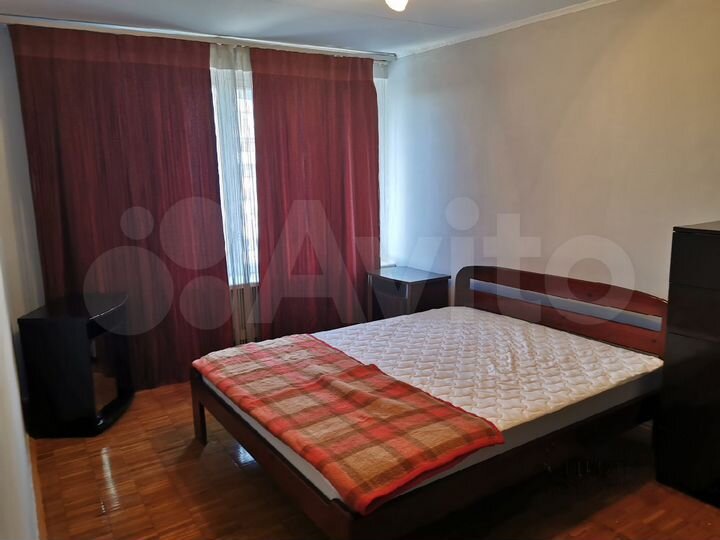 2-к. квартира, 50 м², 8/12 эт.