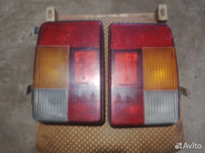 Задние фонарь ваз 2104 цена за пару
