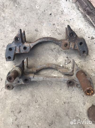 Скооба суппорта ман