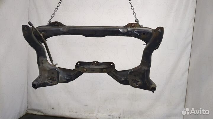 Балка подвески передняя Mercedes SLK R171, 2005