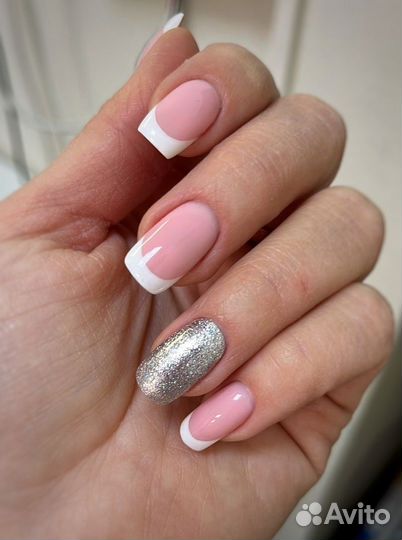 Маникюр, укрепление гелем