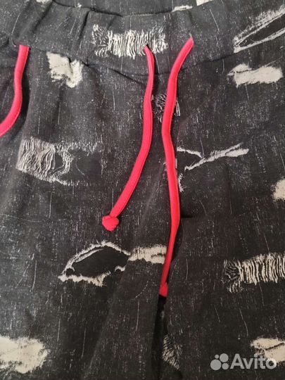 Спортивный костюм женский