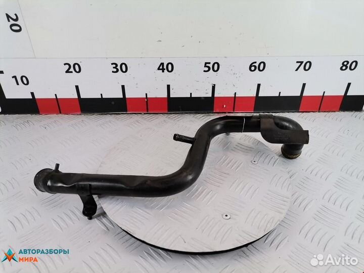 Патрубок радиатора Volkswagen Passat B5 2001