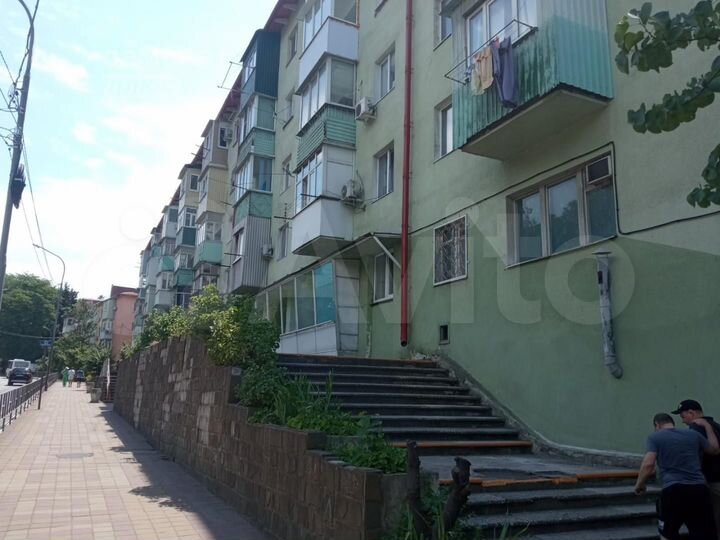 3-к. квартира, 41,6 м², 1/5 эт.