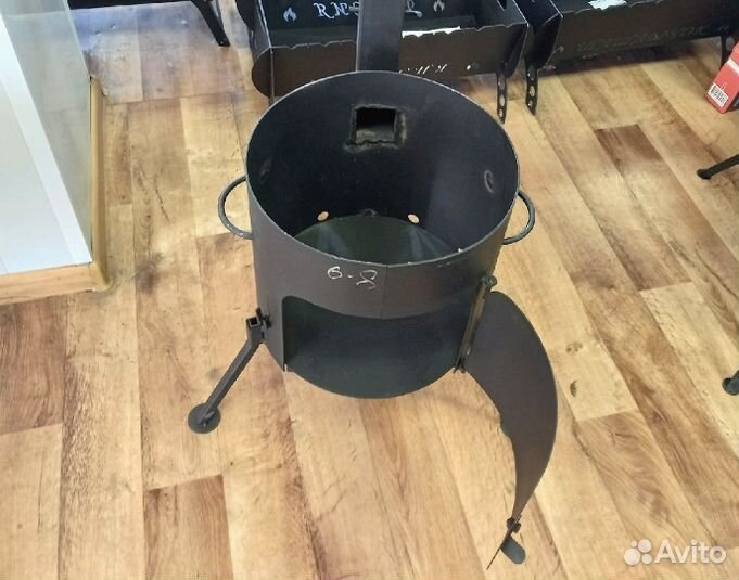 Печь для казана 6-8 литров с трубой и дверцей