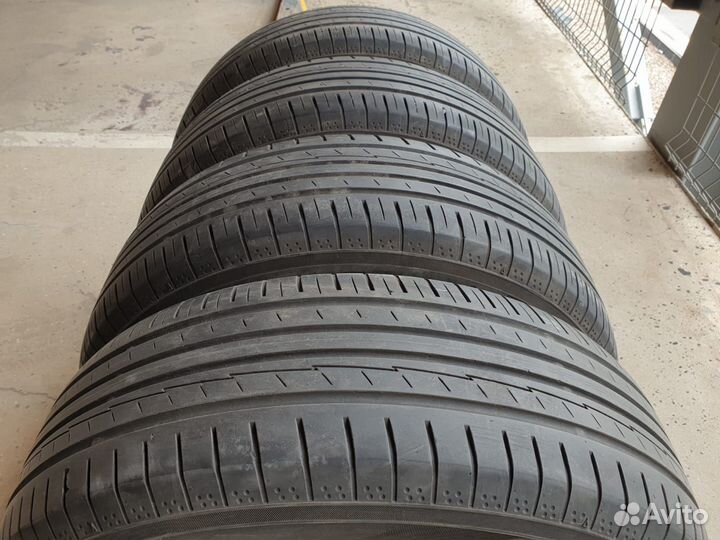215 65 17 летняя резина Yokohama