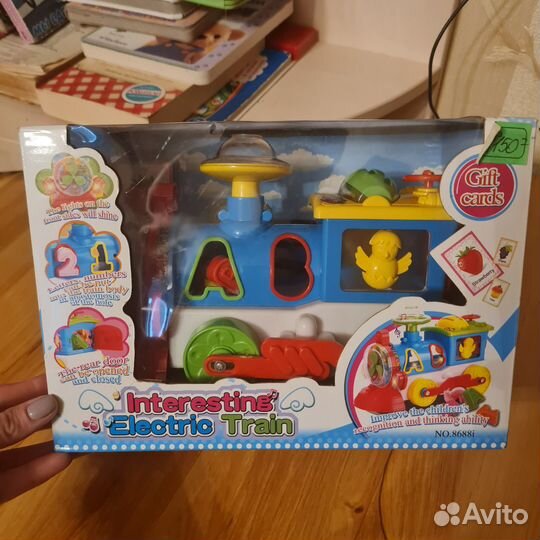 Игрушка поезд