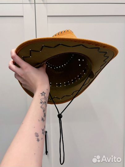 Ковбойская шляпа