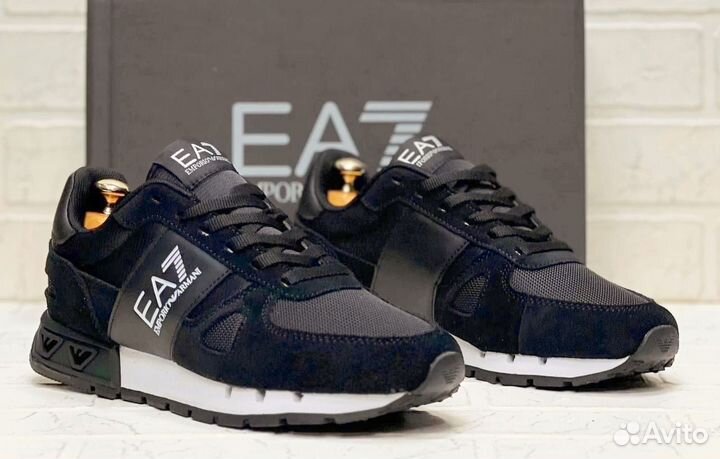 Кроссовки Armani