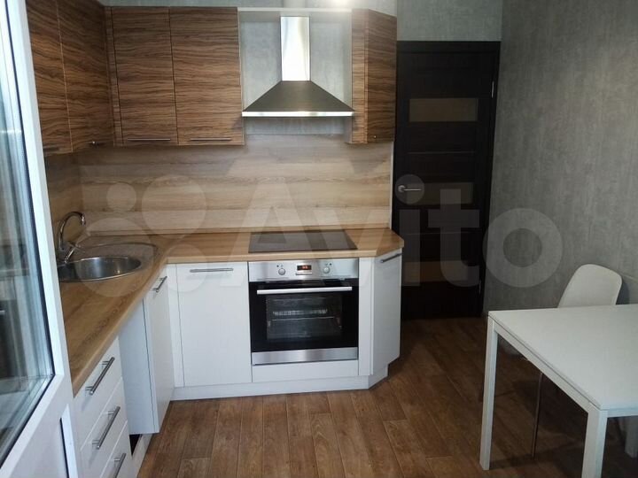 1-к. квартира, 42,7 м², 10/17 эт.