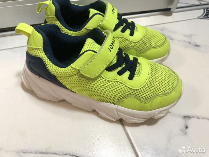 Обувь на р34-35 на мальчика