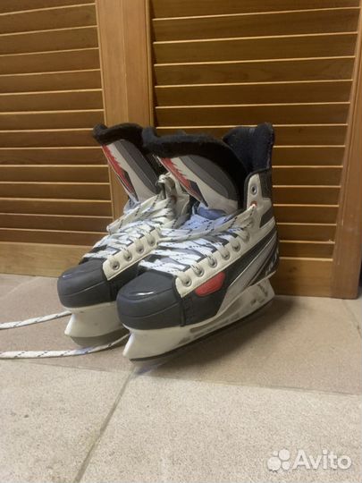 Коньки хоккейные Oxelo