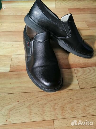 Туфли подростковые