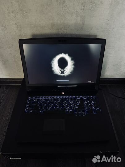 Игровой ноутбук Alienware