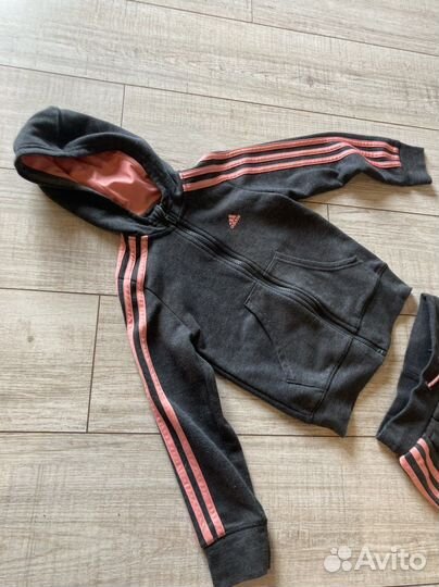 Спортивный костюм adidas для девочек