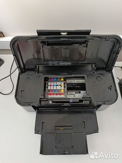 Принтер на запчасти Canon pixma iP4700