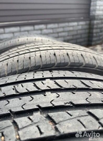 Kumho Solus KH16 225/55 R19
