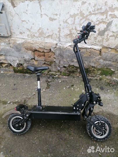 Продаю электросамокат