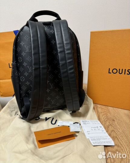 Louis Vuitton Discovery