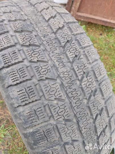 Toyo Observe GSi-5 245/60 R18