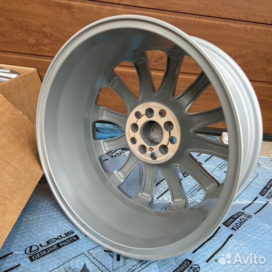 Диски Toyota Camry Avensis R17 Adeona Новые