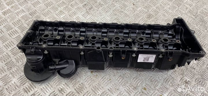 Клапанная крышка, BMW 3 E90/E91/E92/E93 2011