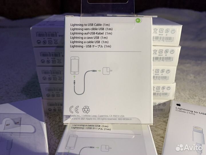 Кабель Apple Lightning для iPhone
