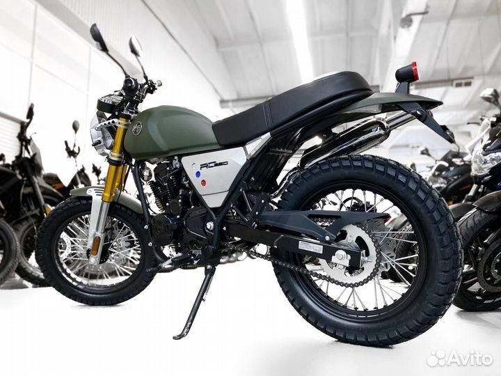 Мотоцикл Racer RC250CK-A Triumph