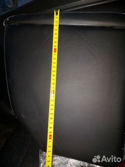 Подлокотник для авто