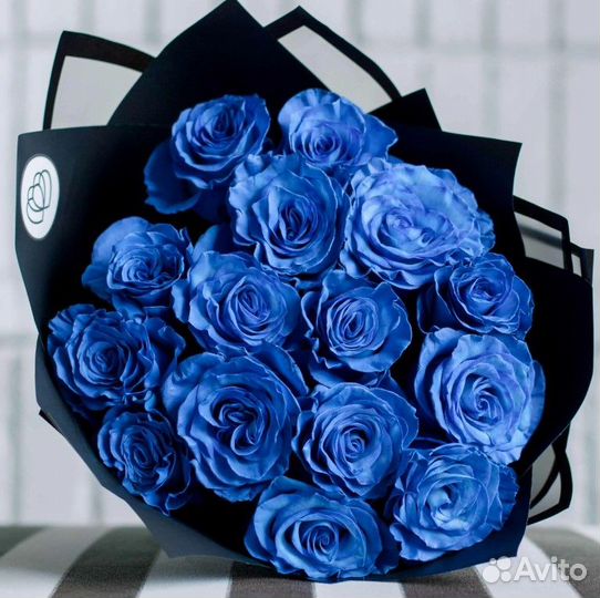 Синие розы в коробке доставка