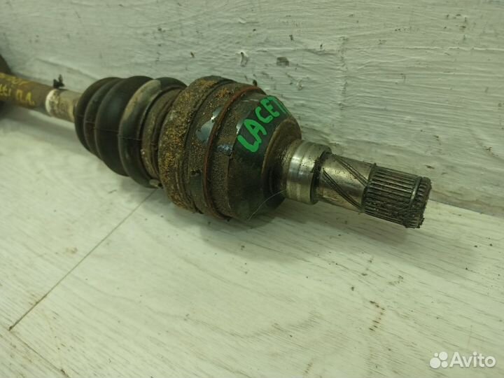 Привод передний левый